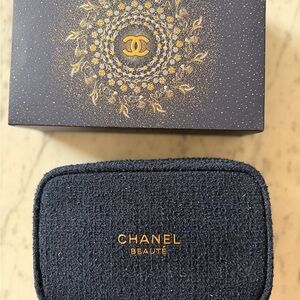 Chanel Beauté Midnight Blue cosmetic Pouch